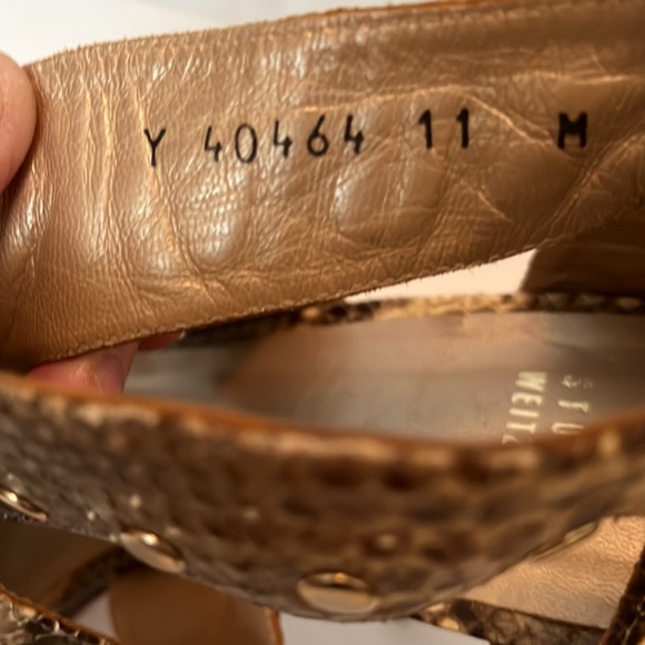 Stuart Weitzman Airforce Roccia Serpent Platform Stud Sandal - Picture 8 of 10